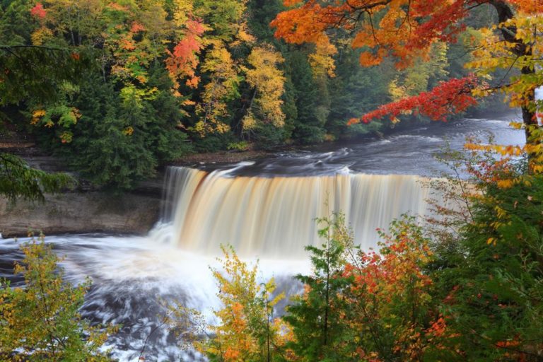 5 Best Places To Catch Fall Colors In Sault Ste Marie Mi Sault Ste Marie Cvb 2293