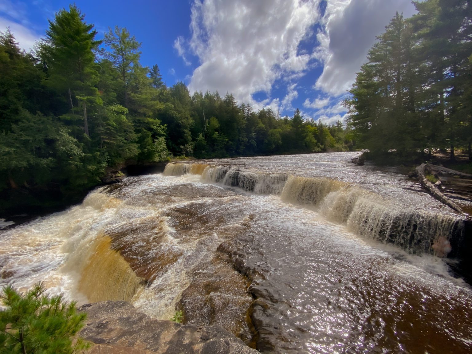 Tahquamenon Falls Facts and Information