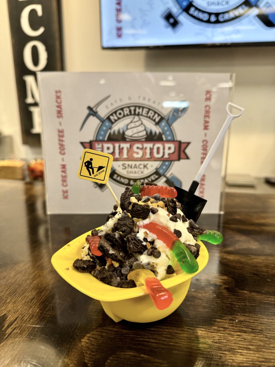 Pit Stop - Ice Cream in Construction Hat 