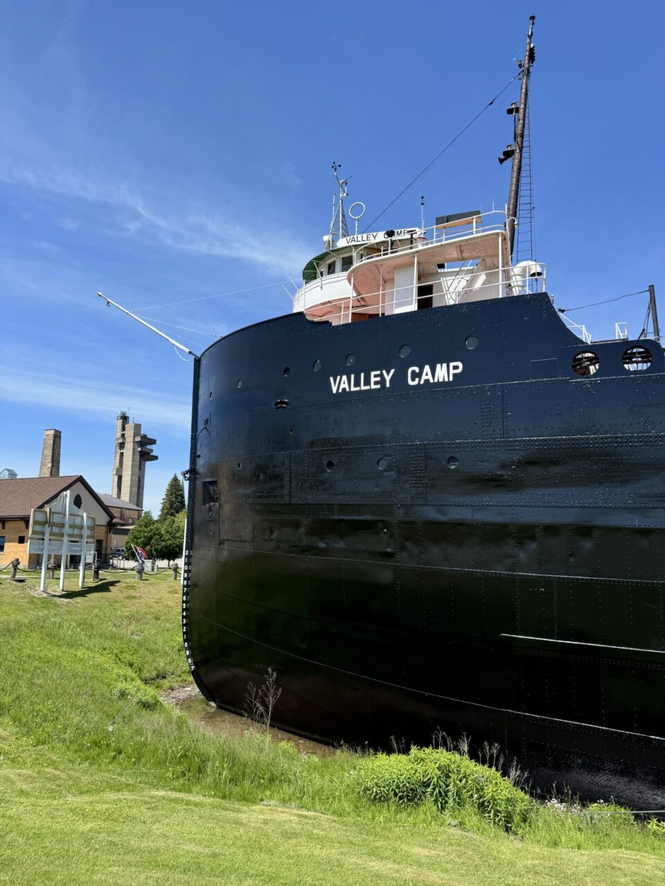 ValleyCamp_Exterior_23